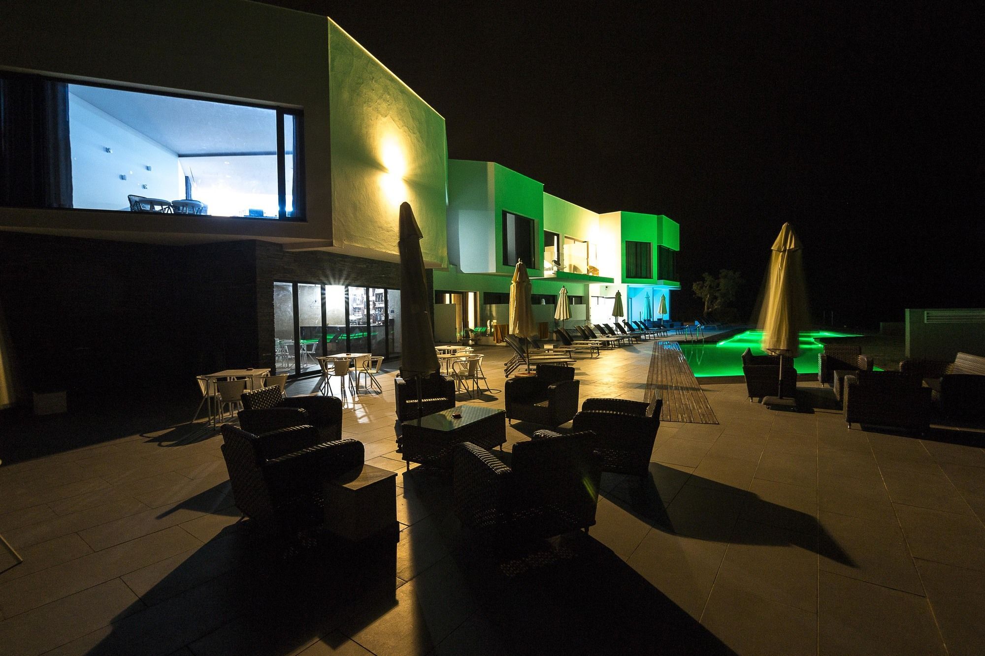 Enigma - Nature & Water Hotel São Teotónio Eksteriør bilde